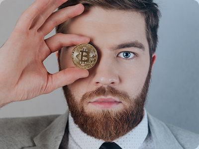 Julian Wolf – Chief Analyst bei Vax Lino Dero